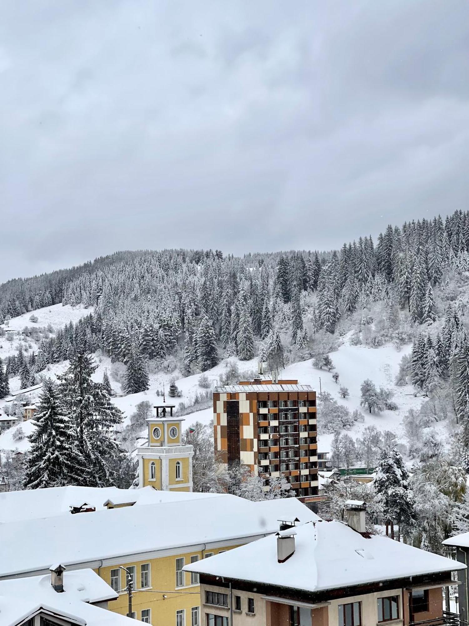 Мансарда С Фантастични Гледки И Две Спални Chepelare Exterior foto